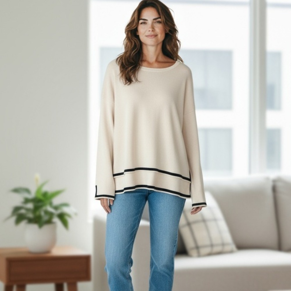 Fashion Cream Knit Sweater‎ Tunic Black Trim Oversize Pullover Small Minimalist
